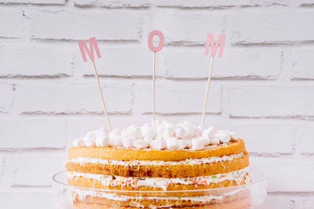 Photo gratuite gros plan de gâteau pour la fête des mères