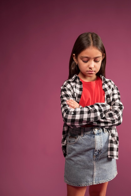 Gros plan sur un joli portrait d'enfant