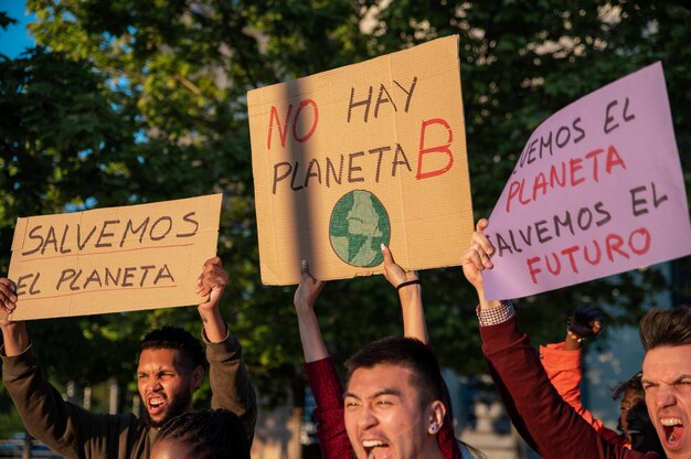 Gros plan sauver la protestation mondiale