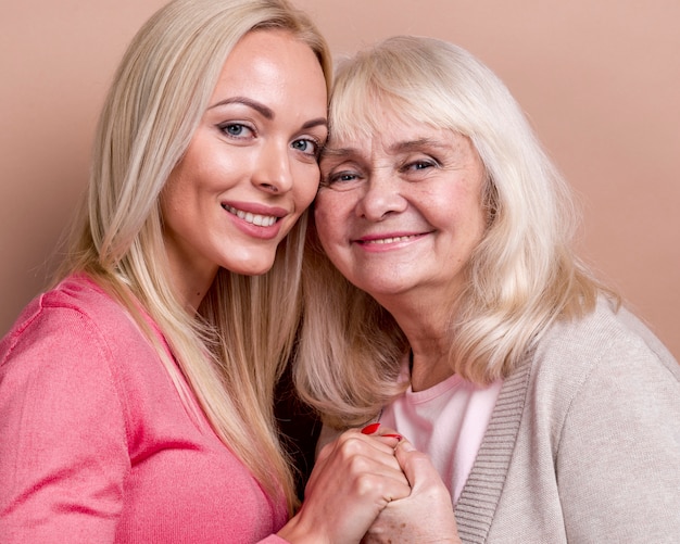 Gros plan, sourire, mère fille