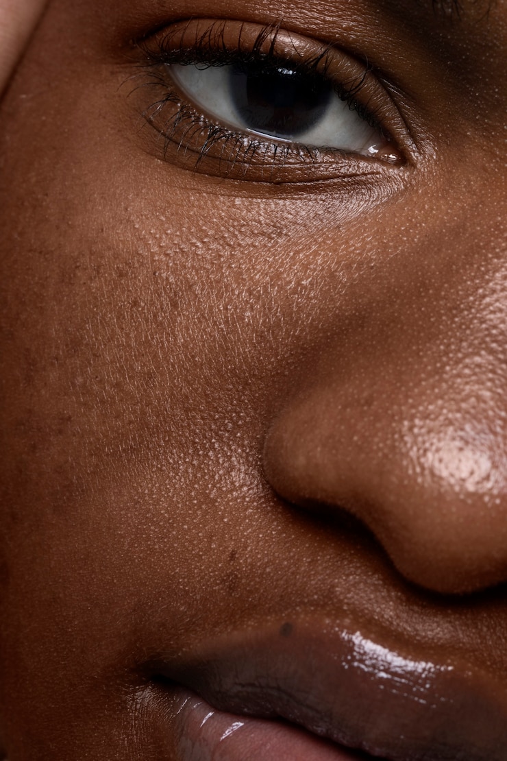 Photo gratuit gros plan sur la texture des pores du visage