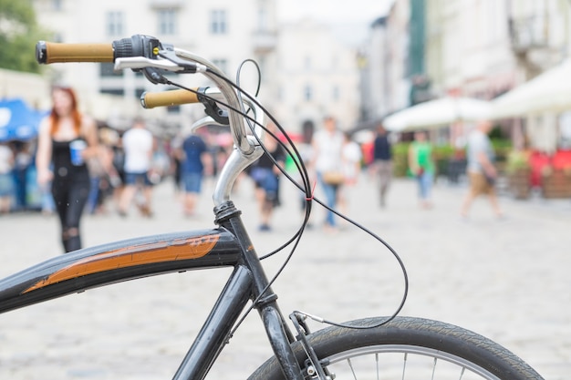 Gros plan, vélo, garé, ville