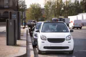 Photo gratuite gros plan sur la voiture électrique en france