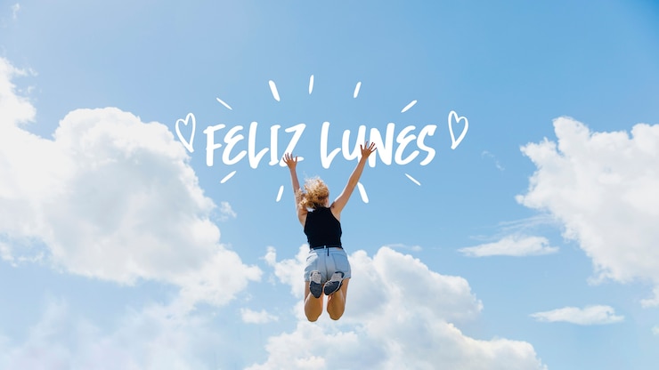 Photo gratuit happy monday concept avec une femme sautant