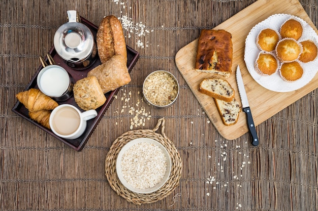 Haute vue angle, de, petit-déjeuner, sur, napperon