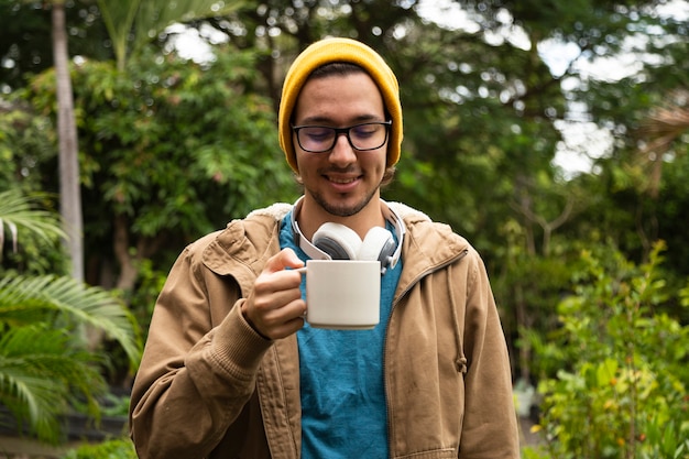 Homme, boire, café