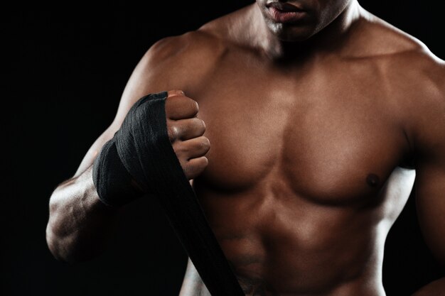 Homme de boxe prêt à se battre