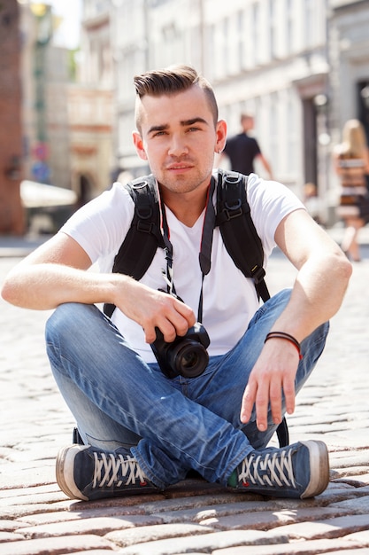 Homme dans la ville