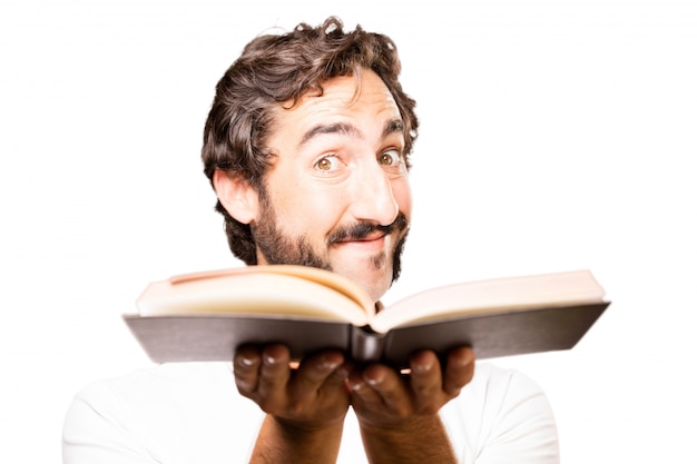 Photo gratuite l'homme avec un livre ouvert