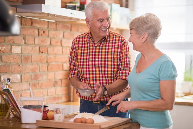 L'homme peut aussi moi un bon cuisinier