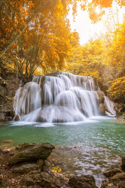 Huai Mae Khamin Waterfall tier 3 Khuean Srinagarindra National Park Kanchanaburi Thaïlande