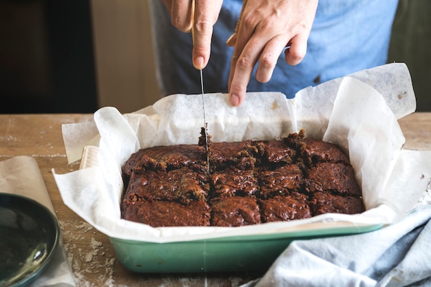 Idée de recette de photographie culinaire de brownies faits maison