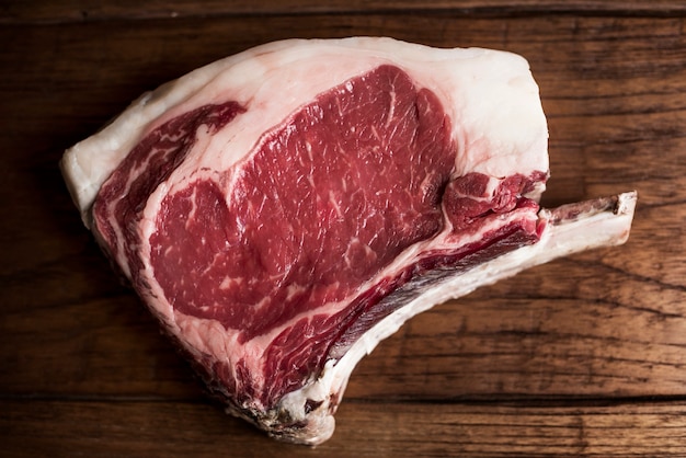 Idée de recette de photographie de nourriture de steak de faux-filet frais