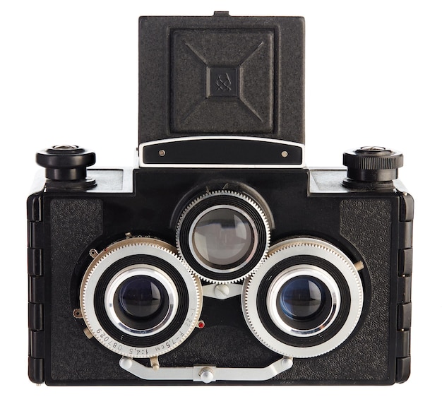 Il old vintage reflex soviétique appareil photo moyen format sorti en urss sur fond blanc