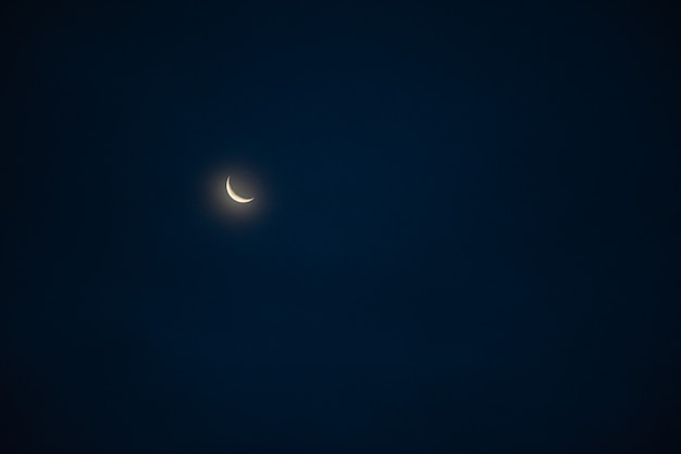 Photo gratuite incroyable belle lune la nuit