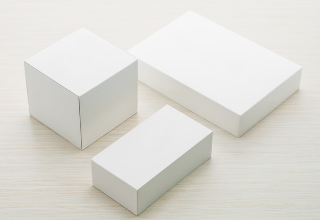 industrie objet abstrait carton blanc