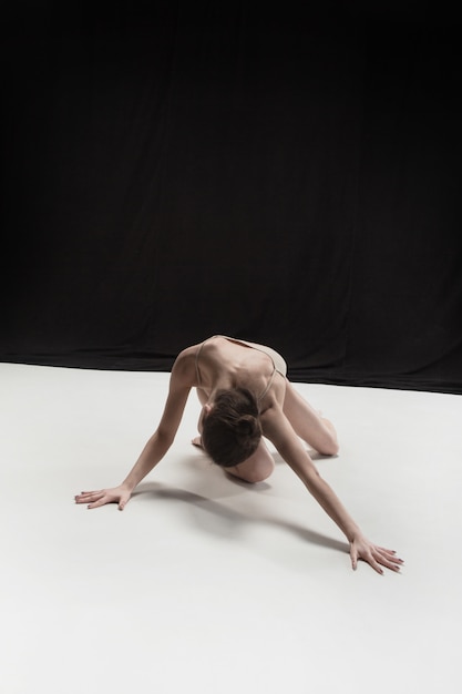 Jeune, adolescent, danseur, blanc, plancher