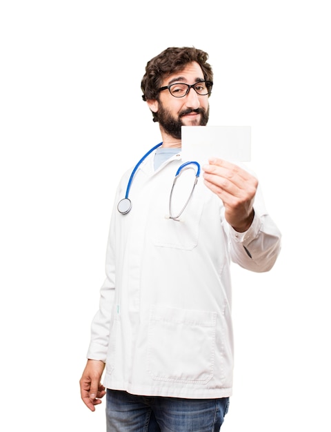 Jeune médecin avec carte de visite