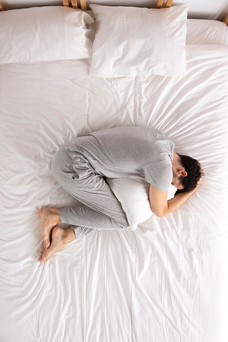 Photo gratuit jeune souffrant d'anxiété