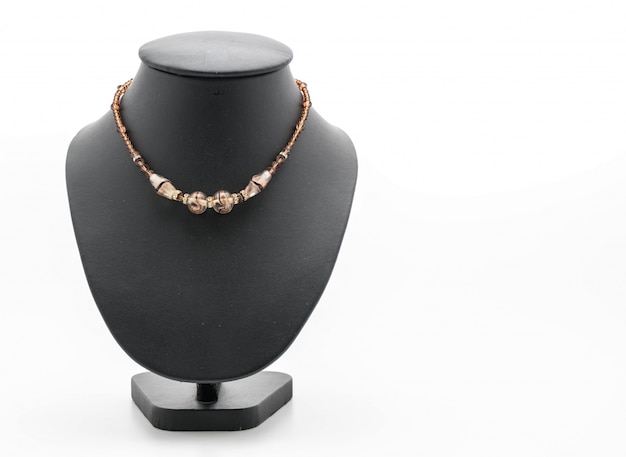 joli collier de luxe sur bijoux col