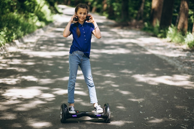 Jolie Fille Sur Segway