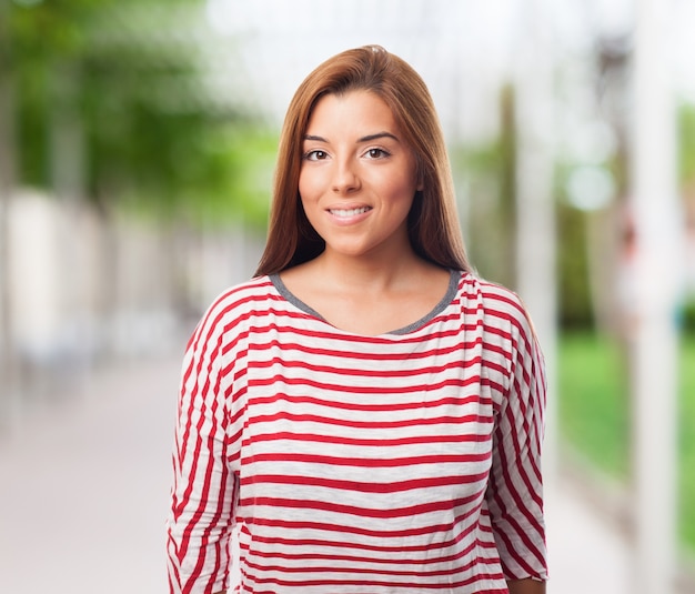 Jolie fille souriante