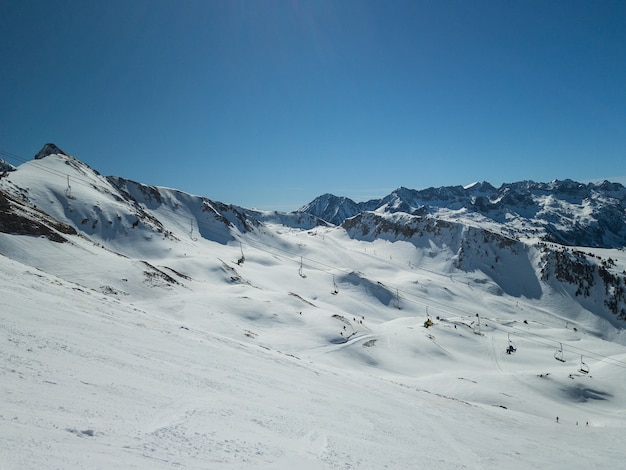 Journée parfaite de ski de printemps