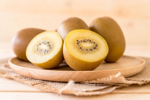 Kiwi d&#39;or frais