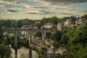 Photo gratuite knaresborough capturé dans le yorkshire du nord