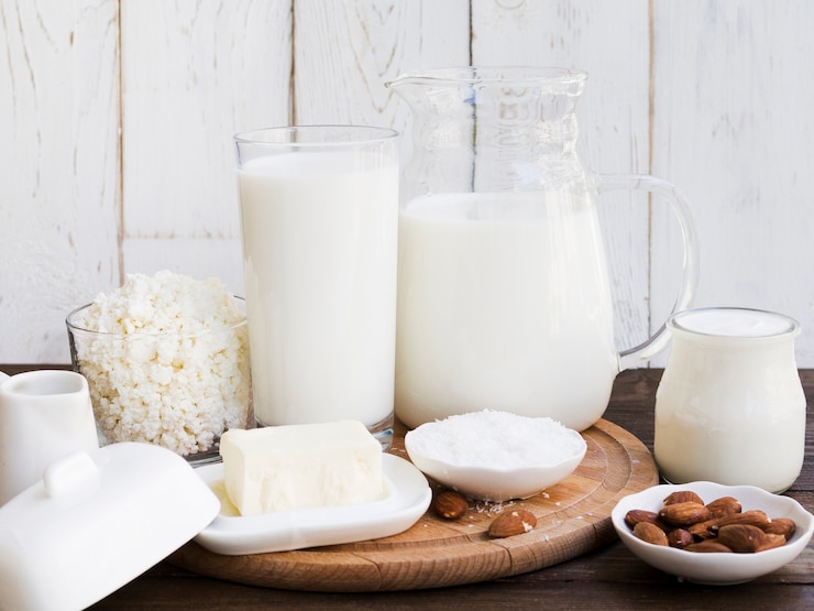 Photo gratuit lait, fromage cottage et produits laitiers