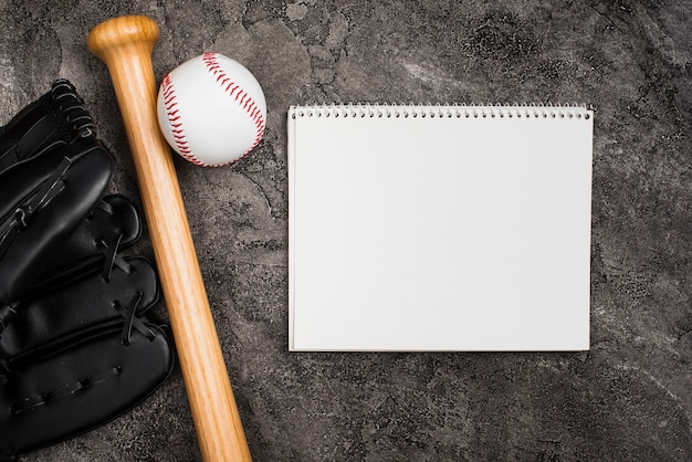 Lay Plat De Cahier Et De Matériel De Baseball