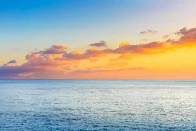 Île vibrante la texture de la texture de la mer en plein air