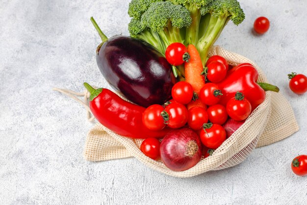 Légumes biologiques frais.