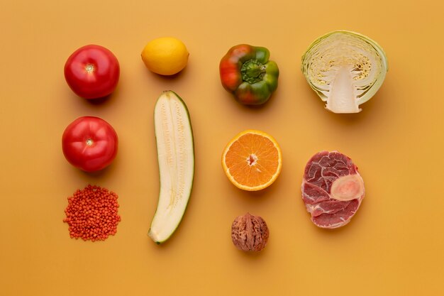 Légumes et fruits délicieux à plat