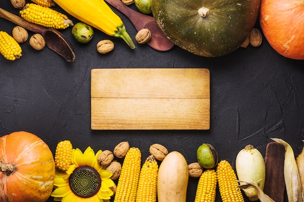 Légumes et planche au milieu