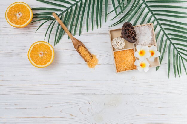 Éléments naturels pour spa avec sels de bain