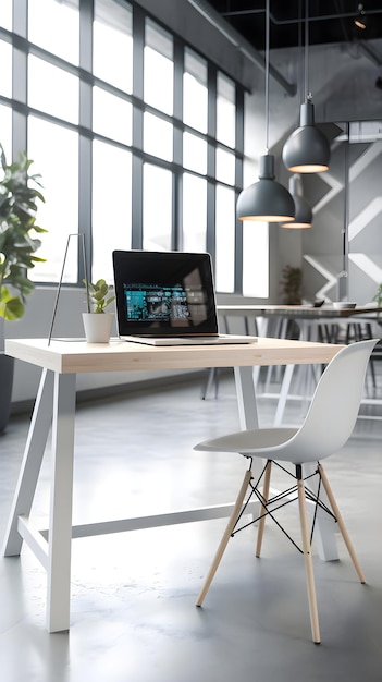 Photo gratuite lieu de travail avec ordinateur portable sur la table dans un bureau moderne espace pour le texte