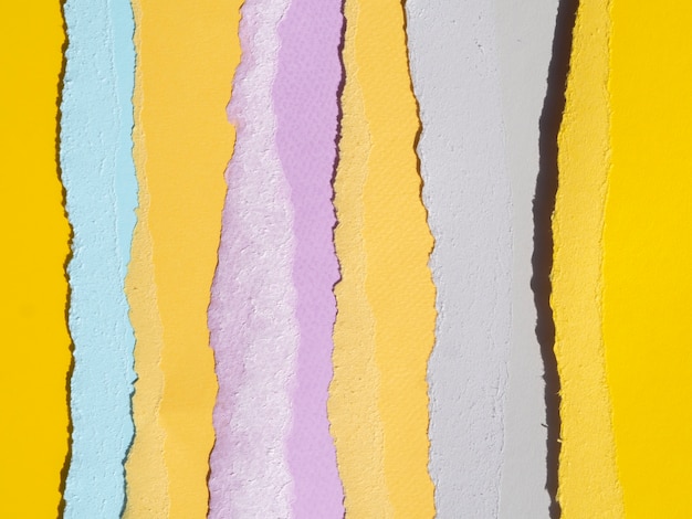 Lignes de composition abstraite avec papiers de couleur