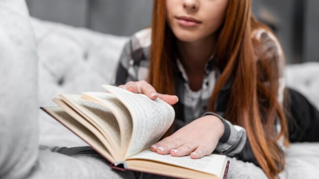 Livre de lecture ciblée se bouchent