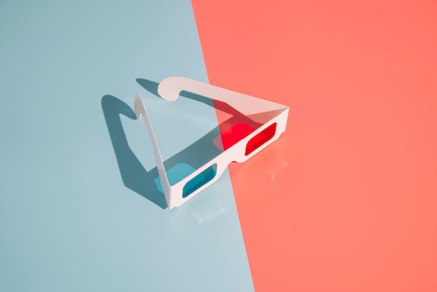 Photo gratuite lunettes de cinéma 3d