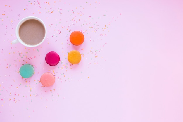 Macarons et chocolat