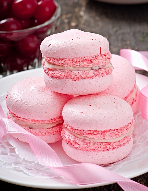 Photo gratuite macarons colorés français