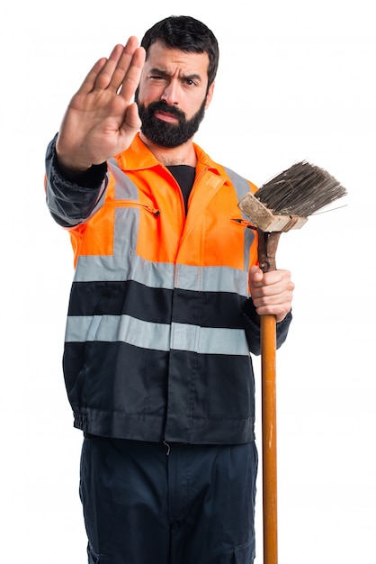 Photo gratuite mannequin faisant signe d'arrêt