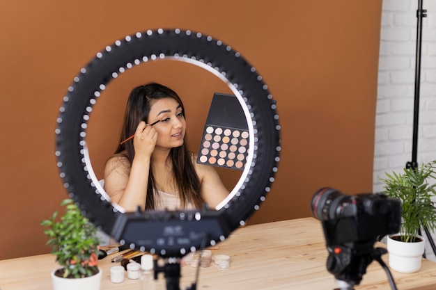 Maquilleuse vlog ses tutoriels