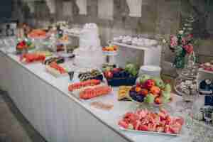 Photo gratuite mariage buffet