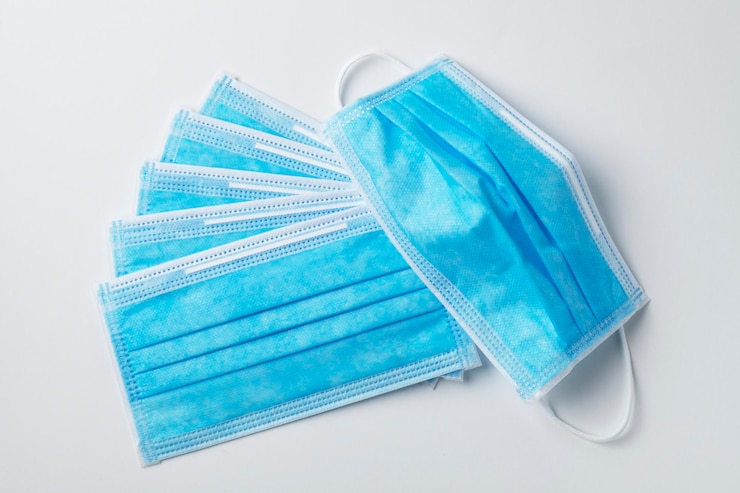 Photo gratuit masques médicaux pour la protection contre le coronavirus