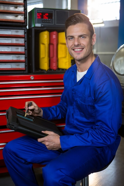 Mechanic appareil à écran tactile à l&#39;aide