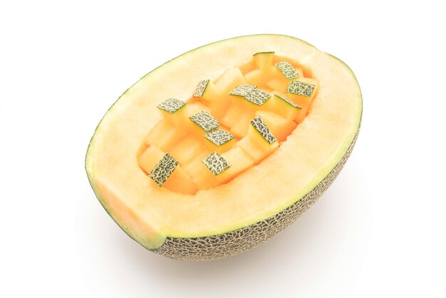 melon de cantaloupe sur blanc