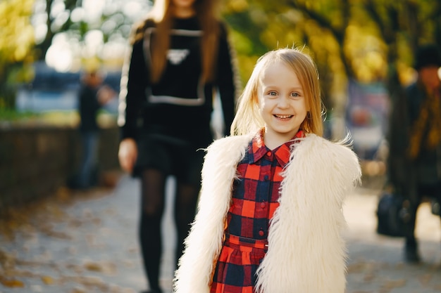 Photo gratuite mère avec fille