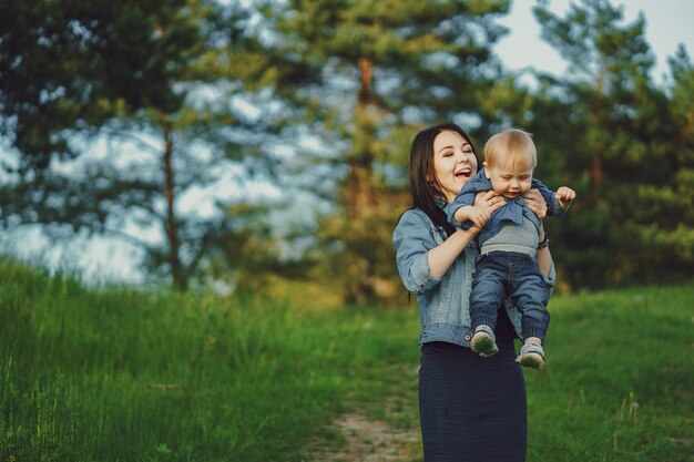 mère avec fils